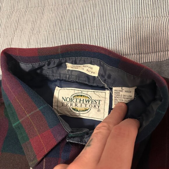 Northwest Territory Casual Button Down Mens Large Red Plaid Rugged Flannel Shirt - Picture 7 of 10